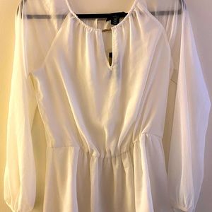 White House black market Long sleeve blouse